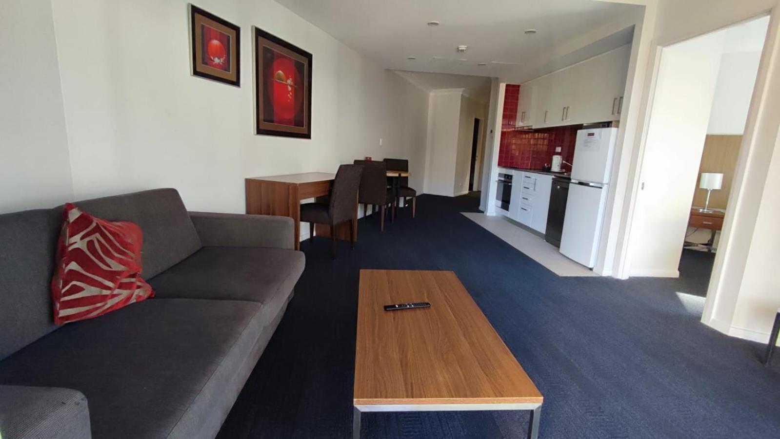 South Yarra Central Apartment Hotel Мельбурн Екстер'єр фото