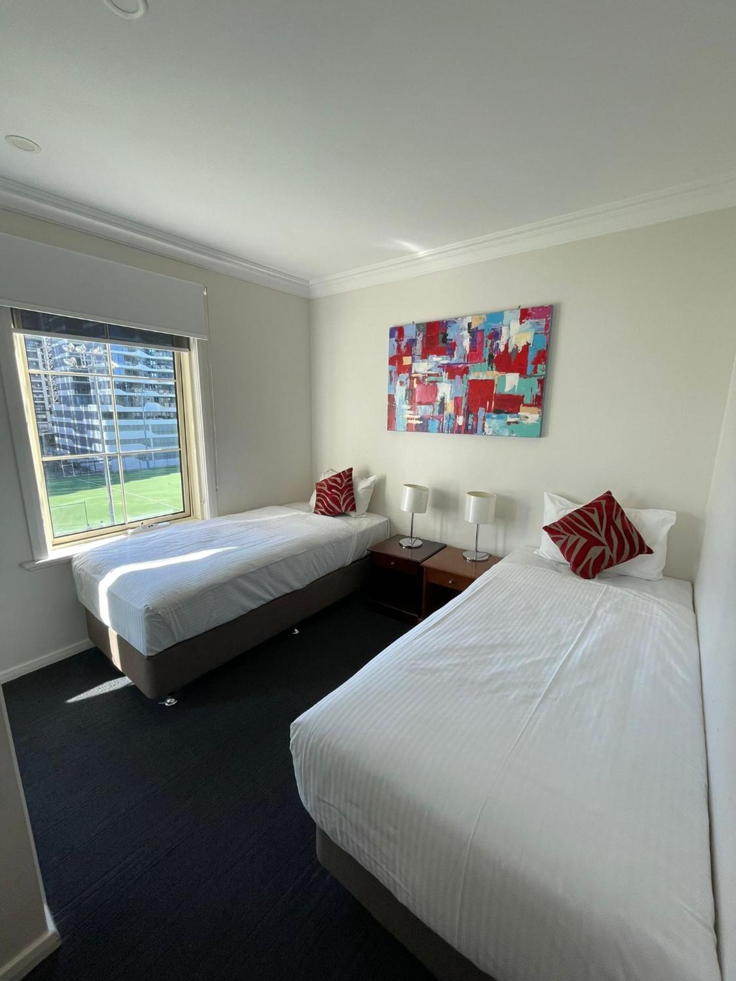 South Yarra Central Apartment Hotel Мельбурн Екстер'єр фото