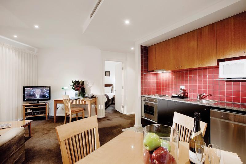 South Yarra Central Apartment Hotel Мельбурн Номер фото