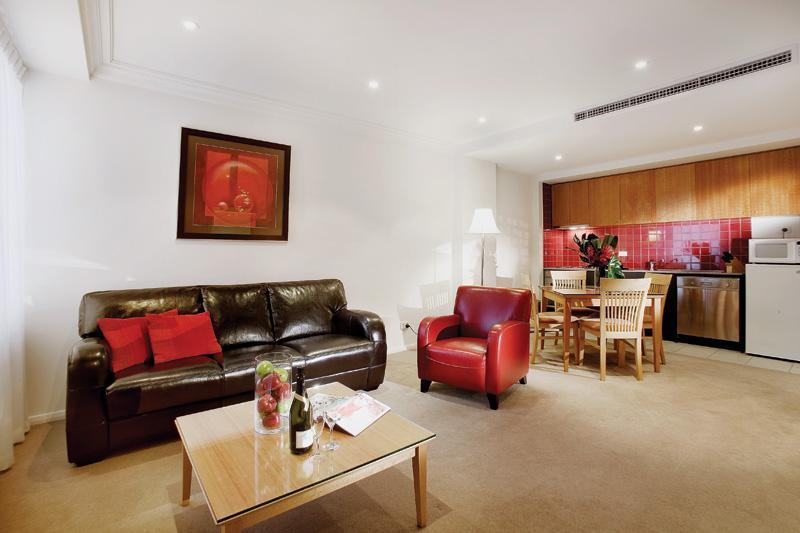 South Yarra Central Apartment Hotel Мельбурн Екстер'єр фото