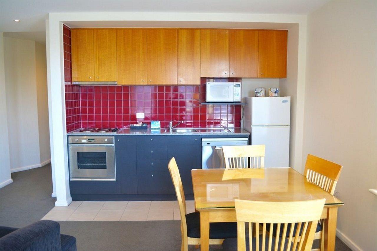 South Yarra Central Apartment Hotel Мельбурн Екстер'єр фото
